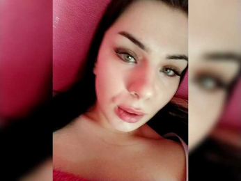 Lilmommy webcam model stream image