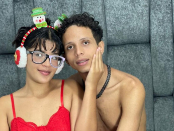 LuisaAndVictor webcam model stream image