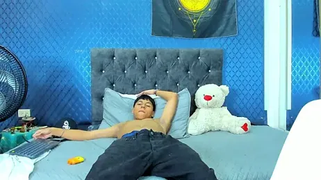 king_viper_ webcam model stream image