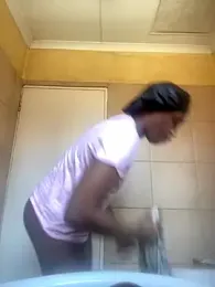 Moorella1 webcam model stream image