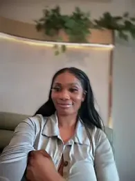 __Nessa__ webcam model stream image