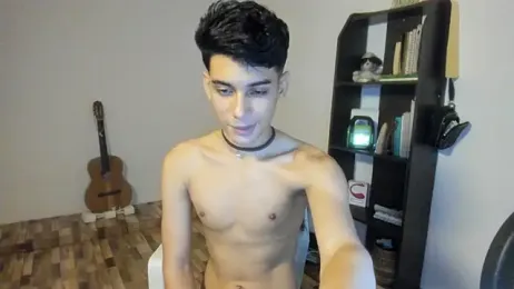 AliottTwink webcam model stream image