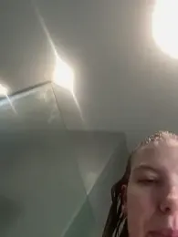 Chloemillerrxx webcam model stream image