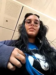 Annya-sweet webcam model stream image