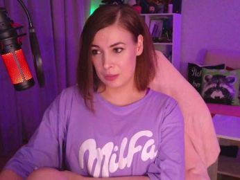 LadyLLS webcam model stream image