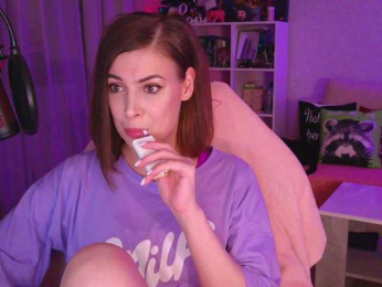 LadyLLS webcam model stream image