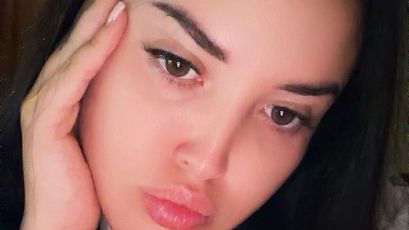 Olechka webcam model stream image