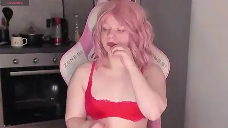 SueNiceeeee webcam stripchat model stream image