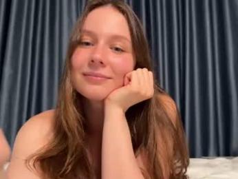 elisadikotti webcam preview