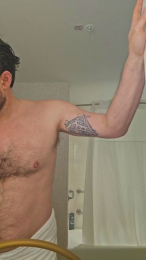 Str8PrtyGuyBend webcam cam4 model stream image