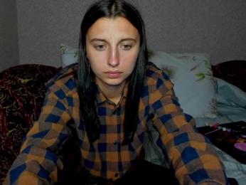 MilaBels webcam model stream image