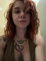 RosieDesire webcam stripchat model stream image