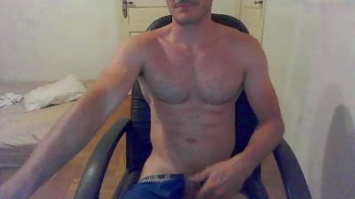 Inside_UrBrain webcam model stream image
