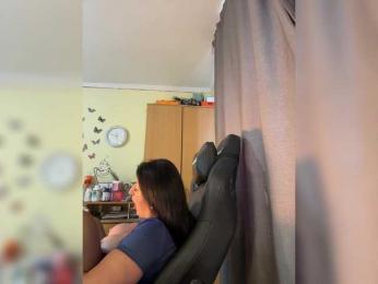 Hotangel75 webcam model stream image