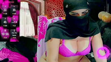 SultanaLayla webcam model stream image