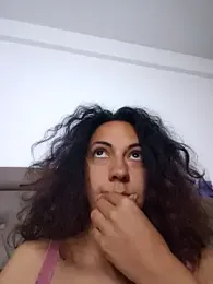 naughty69curls webcam model stream image