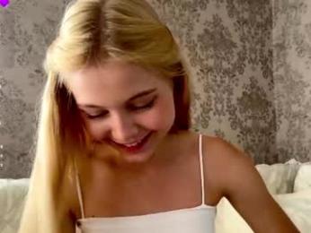 necolezhuang webcam model stream image
