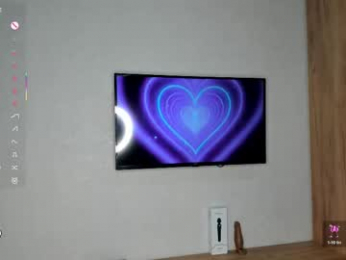 mollyswithnaomi webcam model stream image