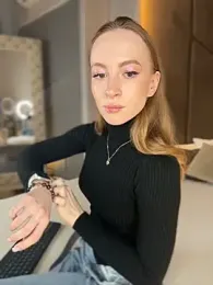 _AngelMoon_ webcam model stream image