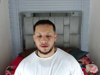 William Jhones webcam model stream image