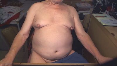 totalshaved webcam model stream image