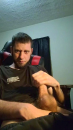 Lovegun23 webcam cam4 model stream image