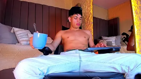 Benjamin_More webcam model stream image