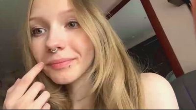 MarvaHelland webcam model stream image