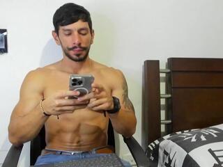 Robert Hunk webcam model stream image