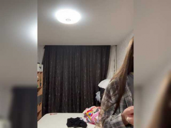 serotoninnn1 webcam model stream image
