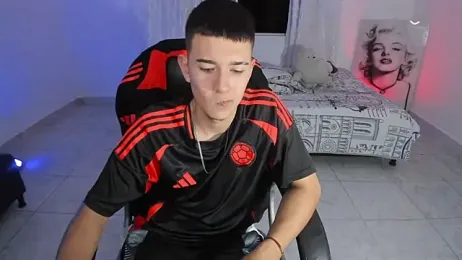 Aleck_Boy webcam model stream image