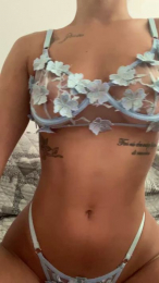 Secret_doll webcam model stream image