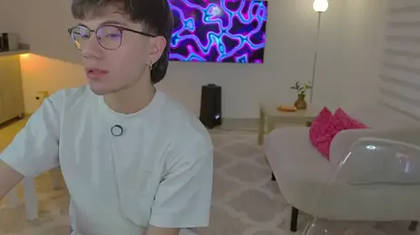 luanxkai webcam model stream image
