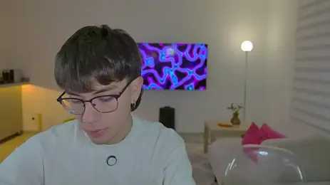 luanxkai webcam model stream image