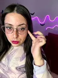 Mizztikaa webcam model stream image
