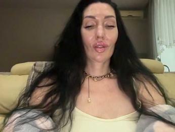 KorolevaQween000 webcam model stream image
