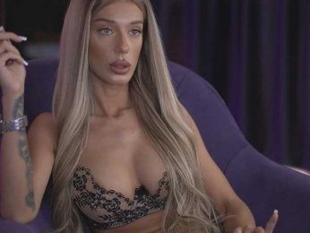 EllieRedd webcam model stream image