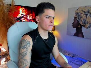 Matt Andersson webcam model stream image
