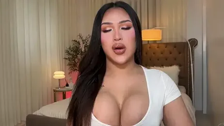 Your_Majesty_Tyra webcam model stream image