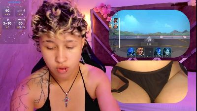 TaylorLeeh webcam model stream image