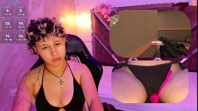 TaylorLeeh webcam model stream image