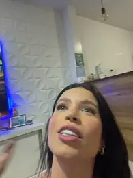 Rafaellaz webcam model stream image