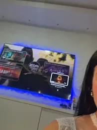 Rafaellaz webcam stripchat model stream image