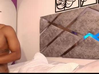 new2025__ webcam model stream image