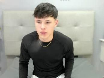 kevin_tupe webcam chaturbate model stream image