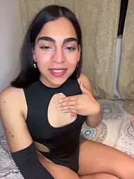 ketty_hott webcam stripchat model stream image