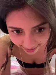 MissBecka_ webcam model stream image