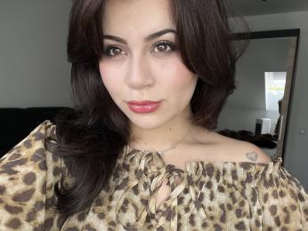 ShantaleParist webcam model stream image