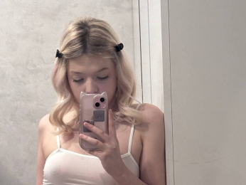 PeaceHakes webcam livejasmin model stream image