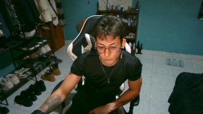 ReyAbsoluto webcam model stream image